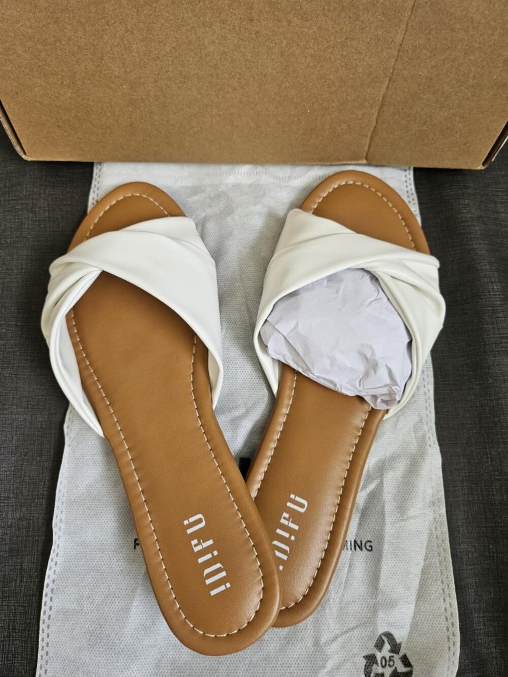 Women's White Cross Strap Slide Sandals Flat Open Toe Casual Slip On Shoes
